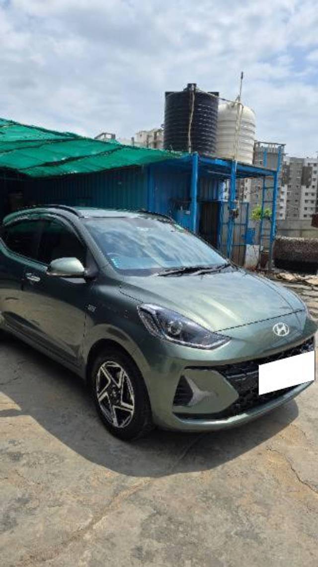 https://images10.gaadi.com/usedcar_image/4588364/original/processed_66c80631-0bc8-4069-b9ad-a76c57b9b855.jpg?imwidth=6400