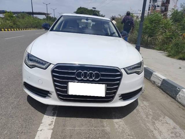 https://images10.gaadi.com/usedcar_image/4588479/original/processed_a23b9b2e-47c7-4f6e-abd1-ed64977cad15.jpeg?imwidth=6400