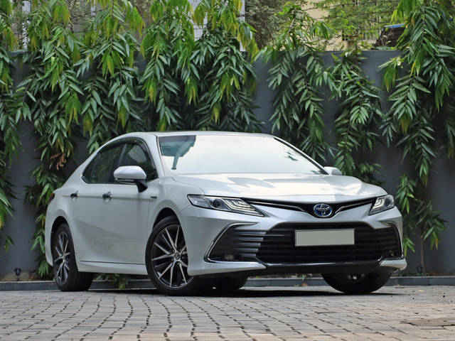 https://images10.gaadi.com/usedcar_image/4588520/original/bb53a39d82cc0d44f09bcf5977361db1.jpg?imwidth=6400