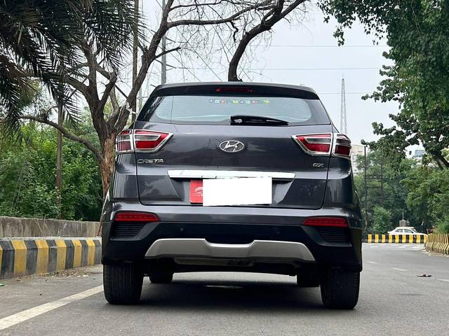 https://images10.gaadi.com/usedcar_image/4588529/original/processed_2a967154728a6c732158be485c84ba23.jpg?imwidth=6402
