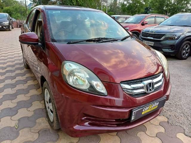 https://images10.gaadi.com/usedcar_image/4588533/original/processed_1280b5f4c87ab1c20bb54163ca717845.jpg?imwidth=6400
