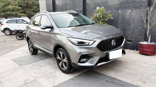 https://images10.gaadi.com/usedcar_image/4588539/original/processed_d63f61933084cc4c79f970dd8f13ef68.jpg?imwidth=6400