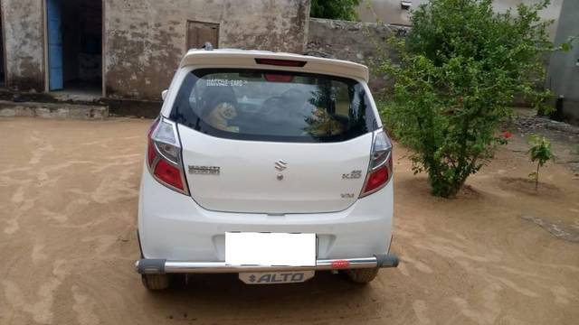 https://images10.gaadi.com/usedcar_image/4588552/original/processed_955b7e14-bd6b-4d85-91fe-d4de0d5d88b9.jpg?imwidth=6401