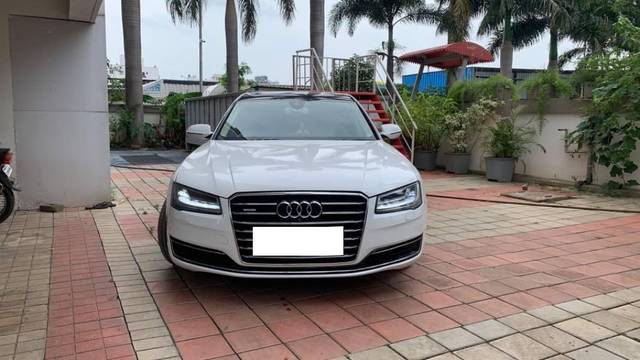 https://images10.gaadi.com/usedcar_image/4588563/original/processed_a257a1fe-2445-40e5-9522-a740b0d82b61.jpeg?imwidth=6401