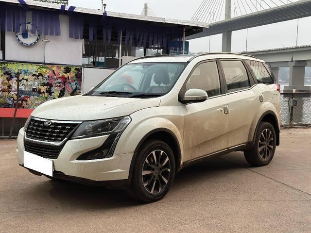 https://images10.gaadi.com/usedcar_image/4588570/original/processed_0eb8a995-62af-46f0-9be5-709bd9063d0f.jpg?imwidth=6400