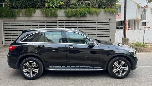 https://images10.gaadi.com/usedcar_image/4588571/original/dc22a30d26d167fc3c047221996d9608.jpeg?imwidth=6401