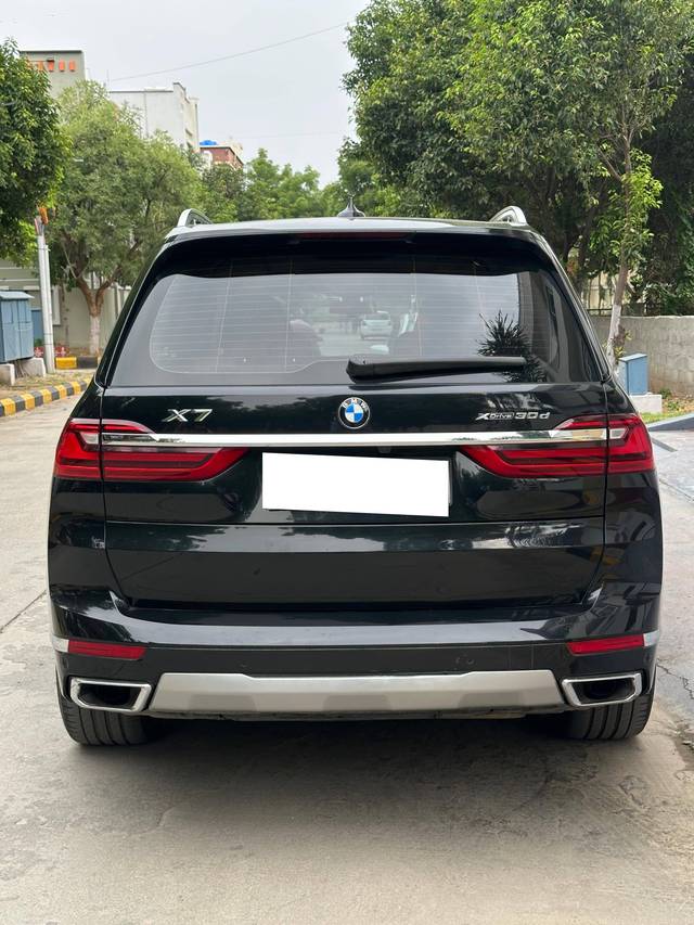 https://images10.gaadi.com/usedcar_image/4588581/original/processed_5e54212c84668d495be021e3f9e410d6.jpg?imwidth=6402
