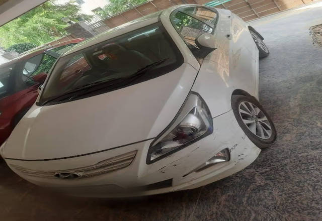 https://images10.gaadi.com/usedcar_image/4588584/original/67d8b51b-1cbf-438f-8926-290f69a5fd02.?imwidth=6402