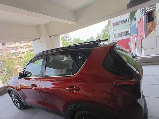 https://images10.gaadi.com/usedcar_image/4588623/original/processed_fb1cddd9f13e2e2ff3d16745cd835c85.jpg?imwidth=6402
