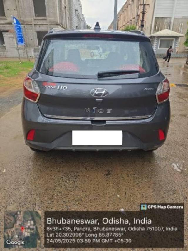 https://images10.gaadi.com/usedcar_image/4588643/original/processed_e61a7f0a-36fc-4487-8850-ff9884b1f72c.jpg?imwidth=6400