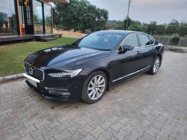 https://images10.gaadi.com/usedcar_image/4588644/original/processed_dabcf95f13ae87a63f8b40dae7843582.jpg?imwidth=6402