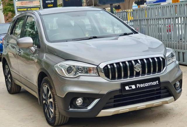 https://images10.gaadi.com/usedcar_image/4588676/original/processed_c72cbe4554f30408d8c0cece4aea0fbe.jpeg?imwidth=6400