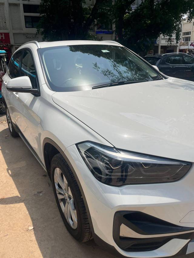 https://images10.gaadi.com/usedcar_image/4588684/original/processed_c9cb885e3895c38a09d686e256816f51.jpg?imwidth=6400