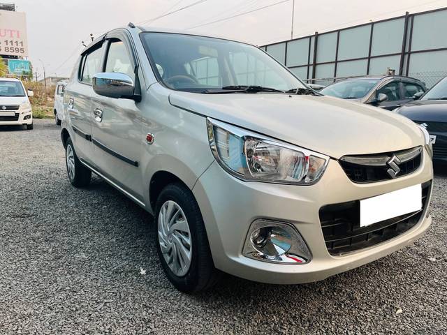 https://images10.gaadi.com/usedcar_image/4588694/original/processed_d319747c-4070-4445-95d4-3d8a641cb6c9.jpg?imwidth=6400