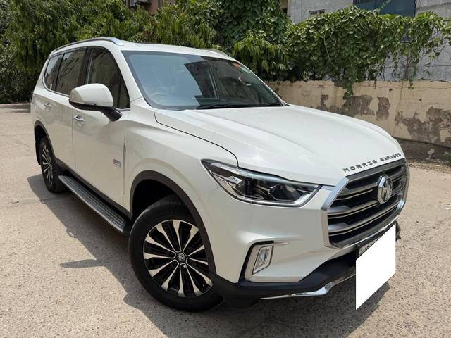 https://images10.gaadi.com/usedcar_image/4588699/original/processed_82a89d839469ee389aec070ad7b1b6ed.jpg?imwidth=6401