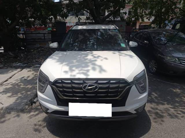 https://images10.gaadi.com/usedcar_image/4588706/original/processed_f394b1e6-8998-4cb2-9400-859f1a98d08a.jpeg?imwidth=6401