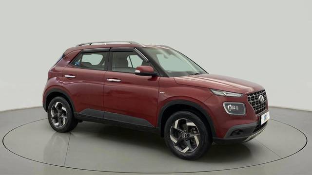 https://images10.gaadi.com/usedcar_image/4588714/original/abc28d805055bb2ef336aa88664c63d0.jpg?imwidth=6400