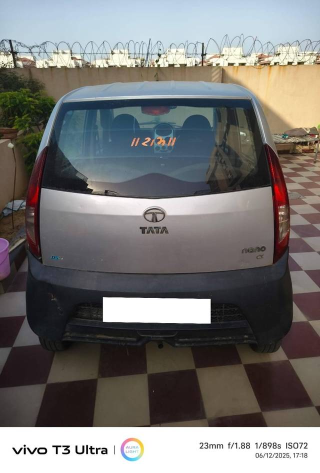 https://images10.gaadi.com/usedcar_image/4588724/original/processed_9ac38df9-f238-4591-9287-ca2b9b1fb1a9.jpg?imwidth=6401
