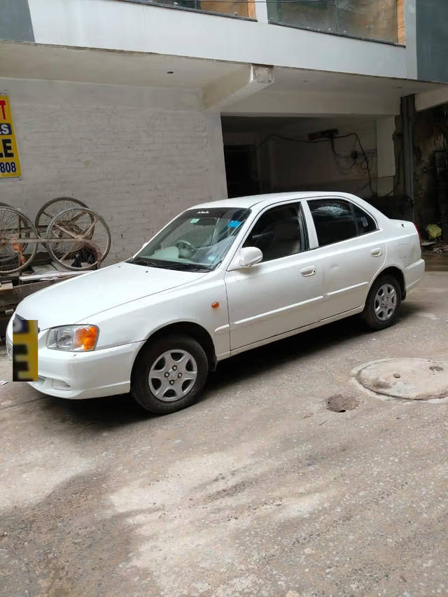 https://images10.gaadi.com/usedcar_image/4588733/original/d1d2aa87-9eab-40c0-9dfc-188275fc0d82.png?imwidth=6402