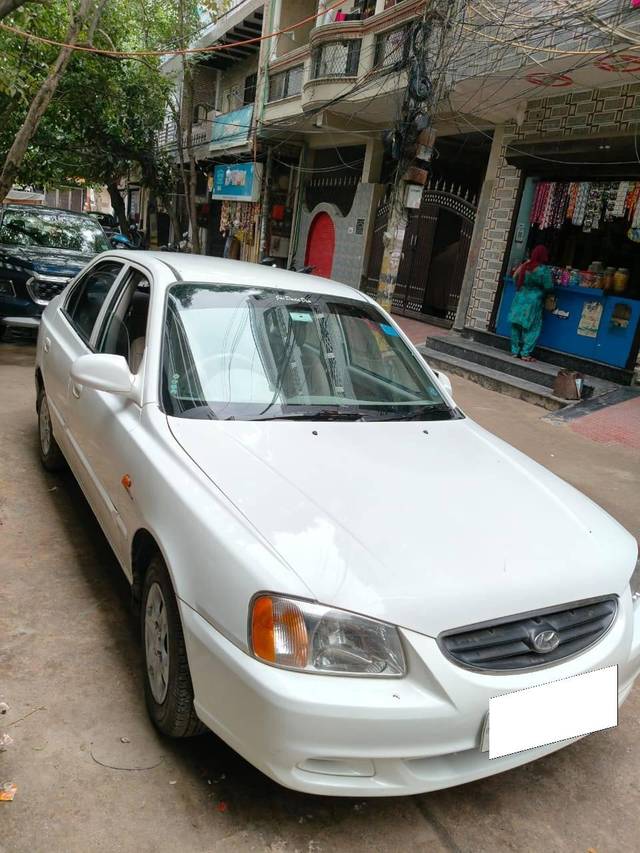 https://images10.gaadi.com/usedcar_image/4588733/original/processed_a7cd1126-6329-4410-b233-95d1cbe47cc6.jpg?imwidth=6400