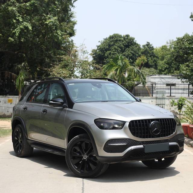 https://images10.gaadi.com/usedcar_image/4588776/original/processed_394783e4-e5d4-4bd7-90fa-240d1337f323.jpg?imwidth=6400