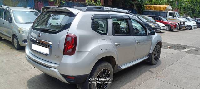 https://images10.gaadi.com/usedcar_image/4588788/original/processed_93ad3ecfcf017262315ce92856c51732.jpg?imwidth=6401
