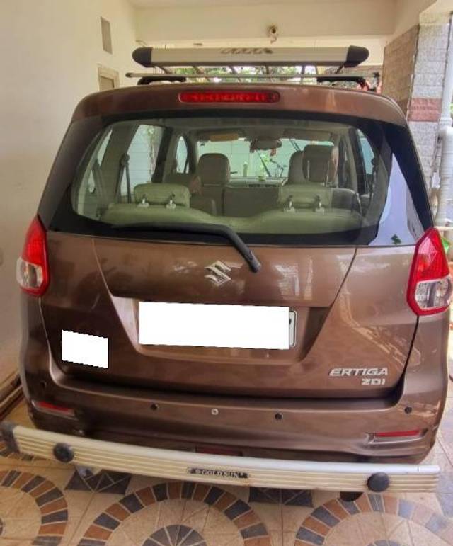 https://images10.gaadi.com/usedcar_image/4588789/original/processed_a94a0d68-4018-4aa0-a3fe-aee58cd6fb77.jpg?imwidth=6400