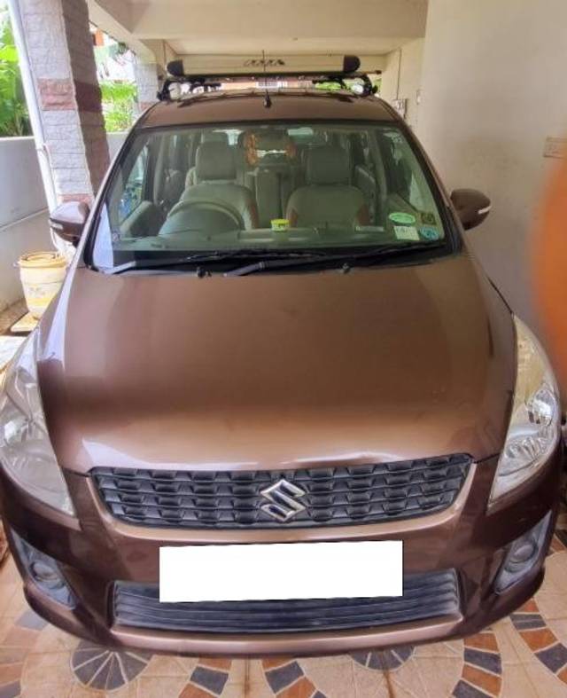 https://images10.gaadi.com/usedcar_image/4588789/original/processed_d00cf4ee-38aa-42d5-ab81-8fece3e5bea9.jpg?imwidth=6401