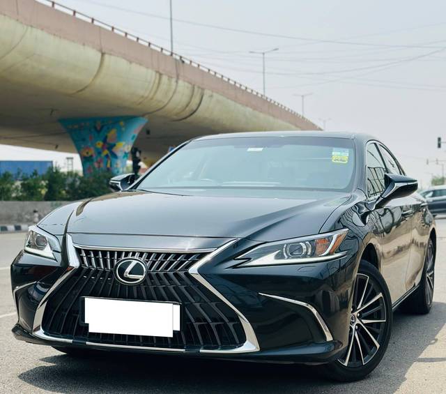 https://images10.gaadi.com/usedcar_image/4588793/original/processed_84d81c618e6cd416e054e24668832839.jpg?imwidth=6400