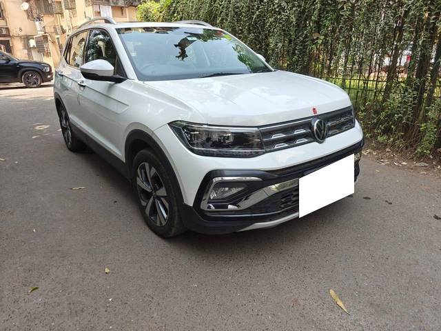 https://images10.gaadi.com/usedcar_image/4588798/original/processed_b8ca2927fcdfefb2055497c83a99dfe4.jpeg?imwidth=6401