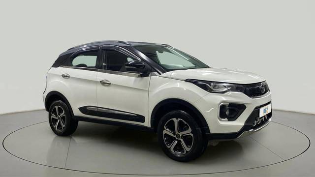 https://images10.gaadi.com/usedcar_image/4588813/original/ae3f627b364584210697b2898f042278.jpg?imwidth=6400