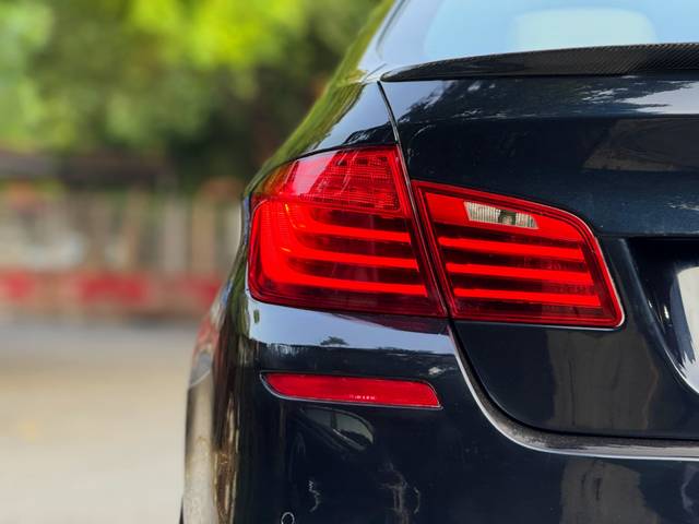 https://images10.gaadi.com/usedcar_image/4588832/original/1cf5feba5ee79457aec3d83d0d109147.jpg?imwidth=6402