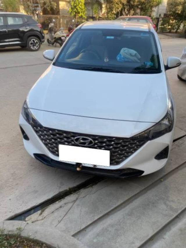 https://images10.gaadi.com/usedcar_image/4588883/original/processed_1a3d0561-03e7-4d4f-bf5c-e1ae025cfa90.jpg?imwidth=6400