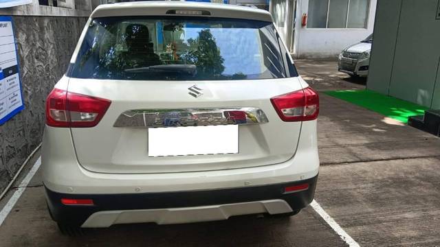 https://images10.gaadi.com/usedcar_image/4588896/original/processed_780fff6b-fc92-4f43-a69c-ba95d73047d9.jpeg?imwidth=6402