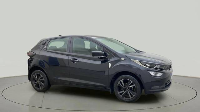 https://images10.gaadi.com/usedcar_image/4588906/original/d7ed658ec733eaf585f1e6acf3e38891.jpg?imwidth=6400