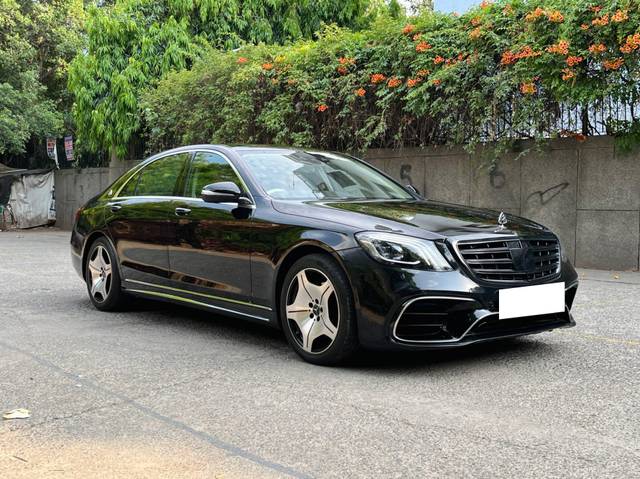 https://images10.gaadi.com/usedcar_image/4588936/original/processed_7fe164ec3e747a4587b189a491d5005f.jpg?imwidth=6400