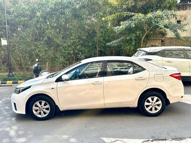 https://images10.gaadi.com/usedcar_image/4588939/original/9556253ce026588126d00ad317e851ee.jpg?imwidth=6402