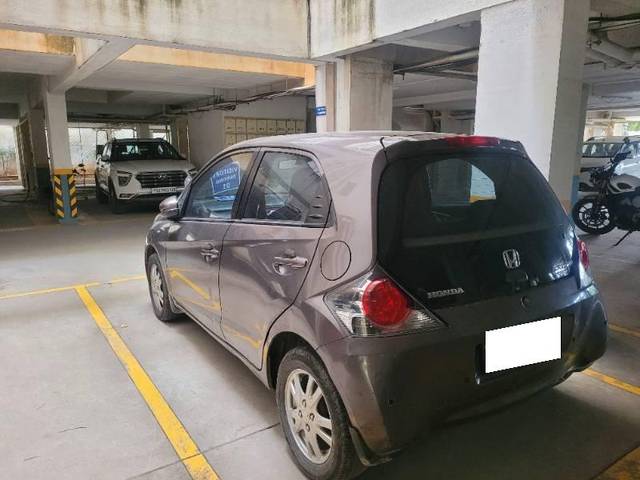 https://images10.gaadi.com/usedcar_image/4588987/original/processed_12ea5761-58ca-4d92-ab6a-ad0b06064b56.jpg?imwidth=6401