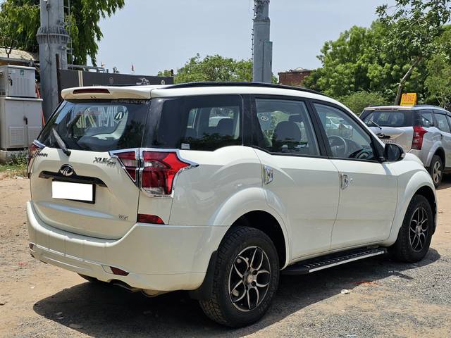https://images10.gaadi.com/usedcar_image/4589010/original/processed_f446193c7891e9fc70f300e7fd758b69.jpg?imwidth=6402
