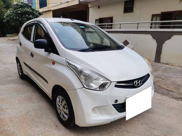https://images10.gaadi.com/usedcar_image/4589013/original/processed_d451a6df3c250fb154734b19ba08eef9.jpg?imwidth=6400