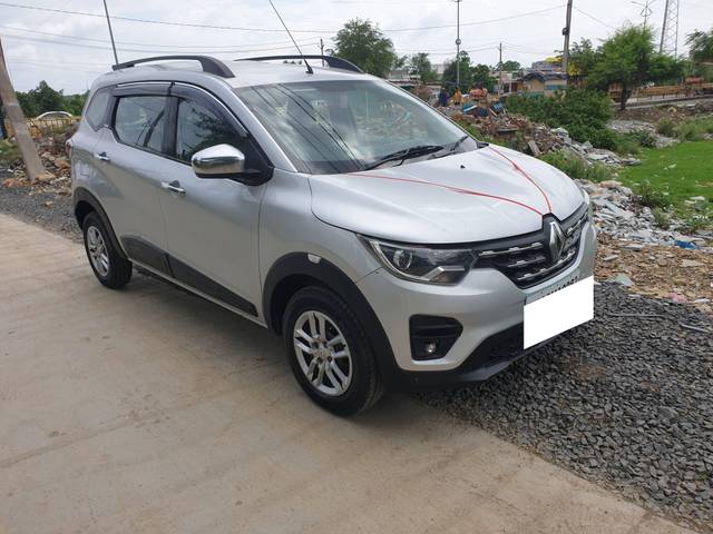 https://images10.gaadi.com/usedcar_image/4589021/original/processed_fd435120852eaae54640646cf29fb92d.jpg?imwidth=6400