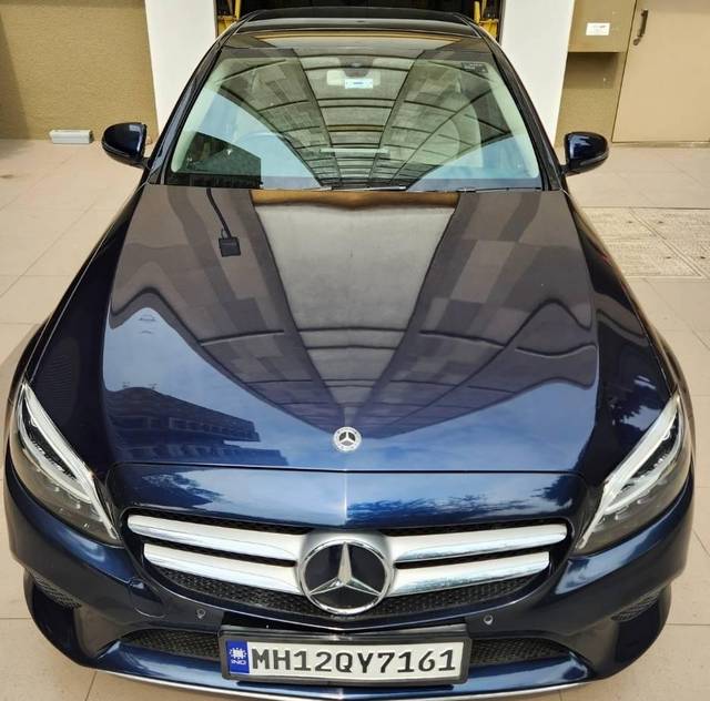 https://images10.gaadi.com/usedcar_image/4589052/original/processed_af62300c2d4b88430916c2f6e168abed.jpg?imwidth=6400