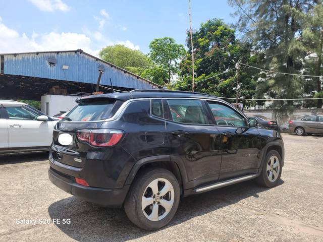 https://images10.gaadi.com/usedcar_image/4589068/original/processed_8f6e118a412736b0c7e8088e6f045bd5.jpg?imwidth=6402