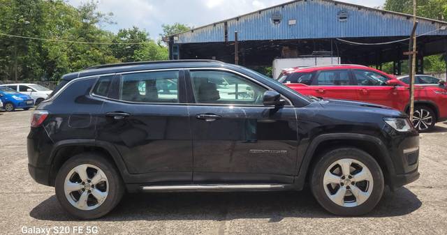 https://images10.gaadi.com/usedcar_image/4589074/original/processed_e2e5cbb05d296966ad47163c5147a8c4.jpg?imwidth=6401