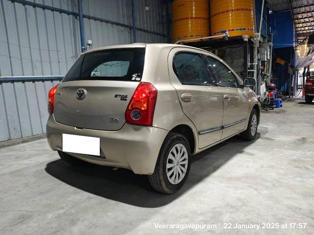 https://images10.gaadi.com/usedcar_image/4589077/original/processed_b219d04570dd981de5f75d271b4b727f.jpg?imwidth=6401