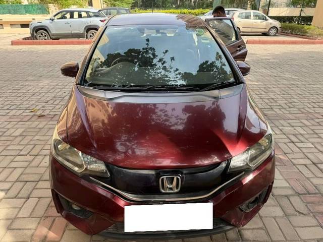 https://images10.gaadi.com/usedcar_image/4589078/original/processed_9b169c53-f287-46be-a105-f77e2b983c0c.jpg?imwidth=6400