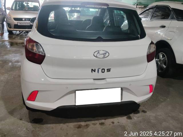https://images10.gaadi.com/usedcar_image/4589085/original/processed_801c08de004f736ddebb6270e5be3bf1.jpg?imwidth=6402