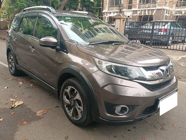 https://images10.gaadi.com/usedcar_image/4589087/original/processed_5c4fd38fc32c0a75d5e5429d818d6f91.jpg?imwidth=6400