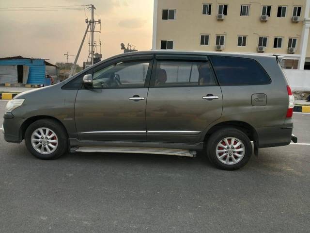 https://images10.gaadi.com/usedcar_image/4589102/original/processed_096a22803a664b93c9ba5f72c082ff2b.jpg?imwidth=6402