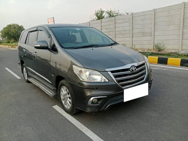 https://images10.gaadi.com/usedcar_image/4589102/original/processed_d4b6c3dde2c6fc8997efabfca5347270.jpg?imwidth=6400